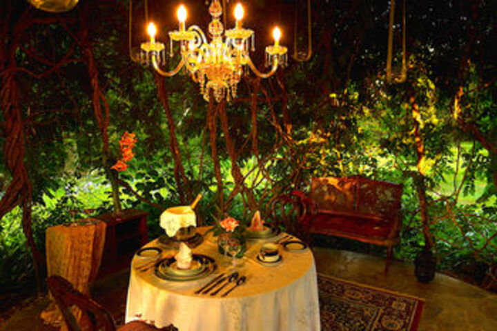Dining 86 of 90