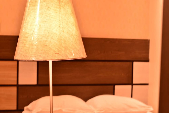 Room 15 of 23