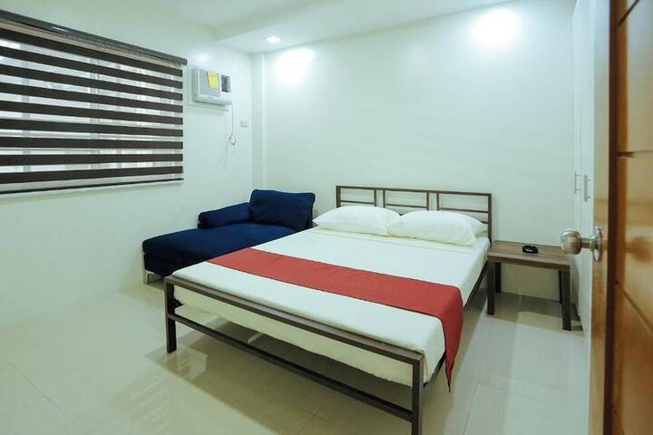 Room 3 of 19