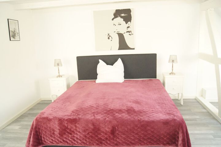 Room 9 of 58