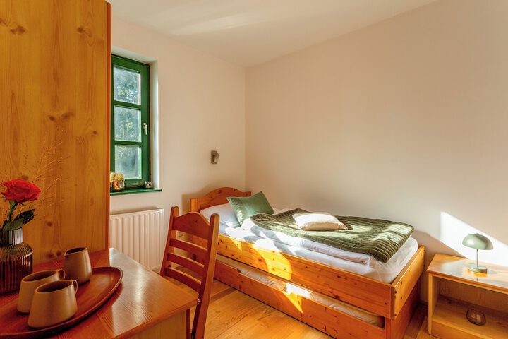 Room 15 of 54