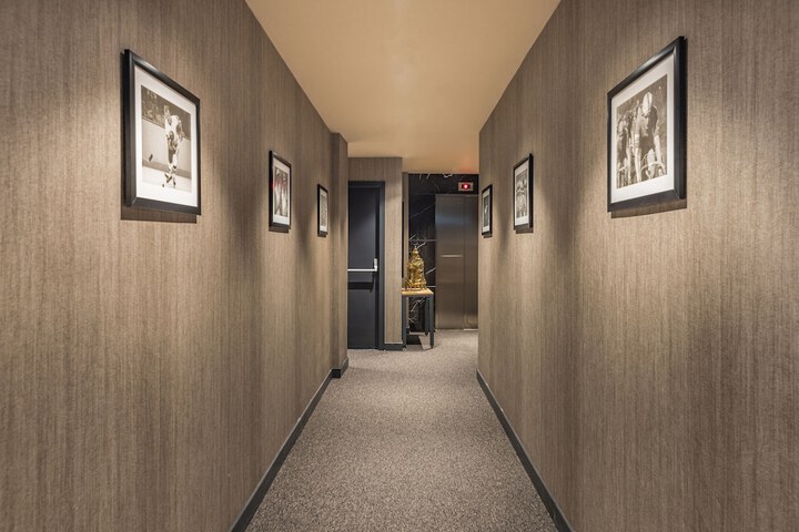 Ballroom/Hall 69 of 75
