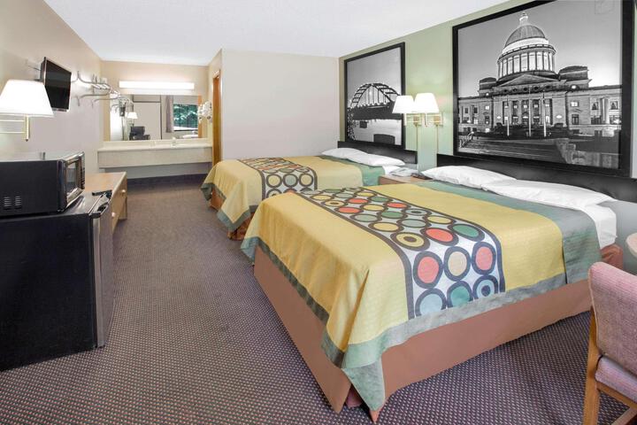 1 King Bed (9 of 11)