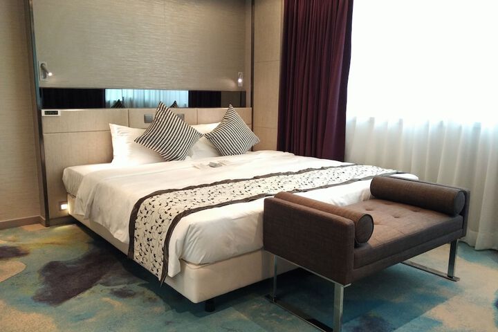 Room 19 of 59