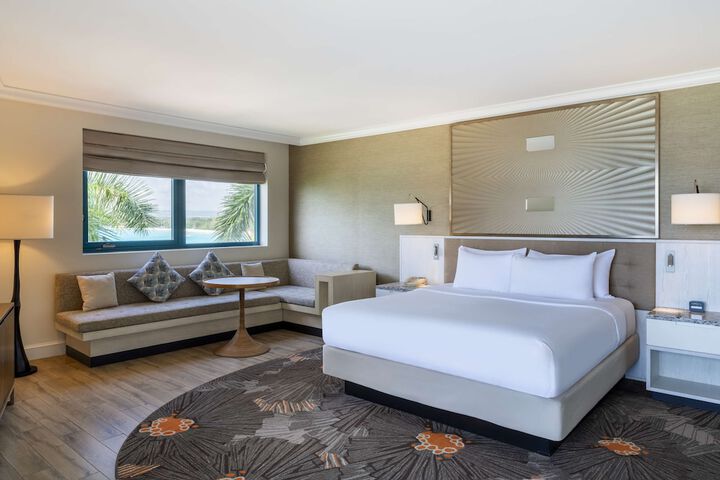 Room 51 of 237