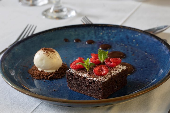 Dining Photos