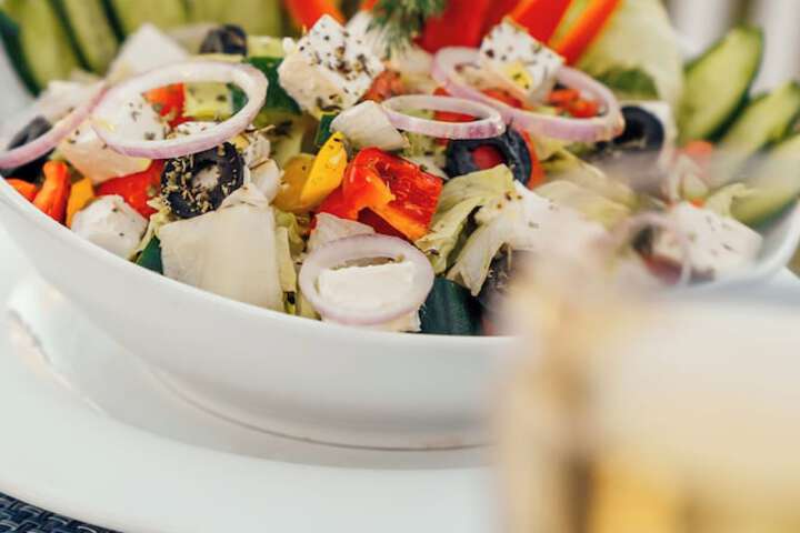 Dining 70 of 73
