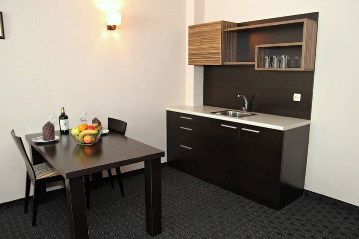 Room 22 of 89