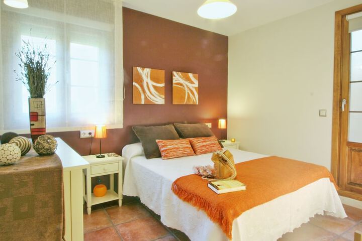 Room 8 of 45