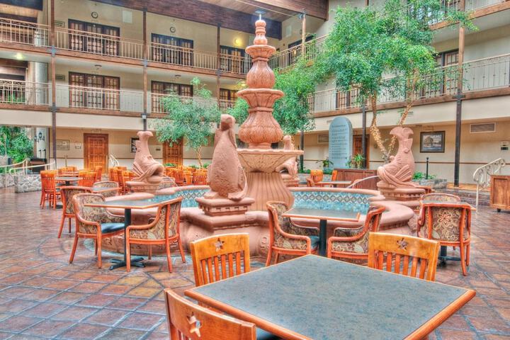 Terrace/Patio 8 of 33