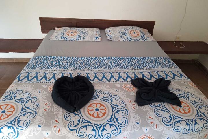 Room 2 of 9