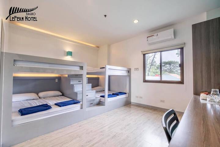 Room 10 of 34