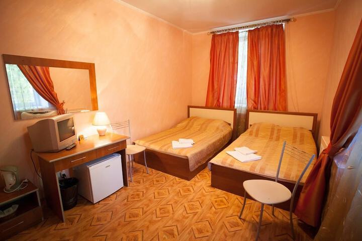 Room 11 of 31