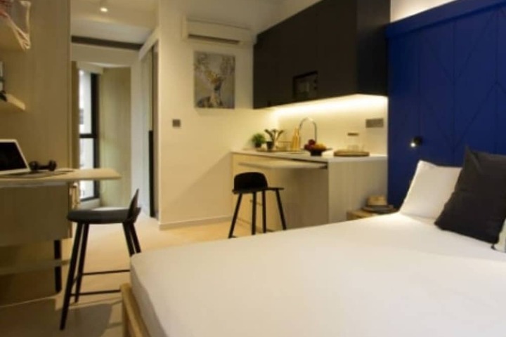 Room 4 of 43