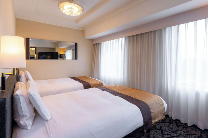 Room 15 of 72