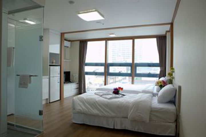 Suite Room