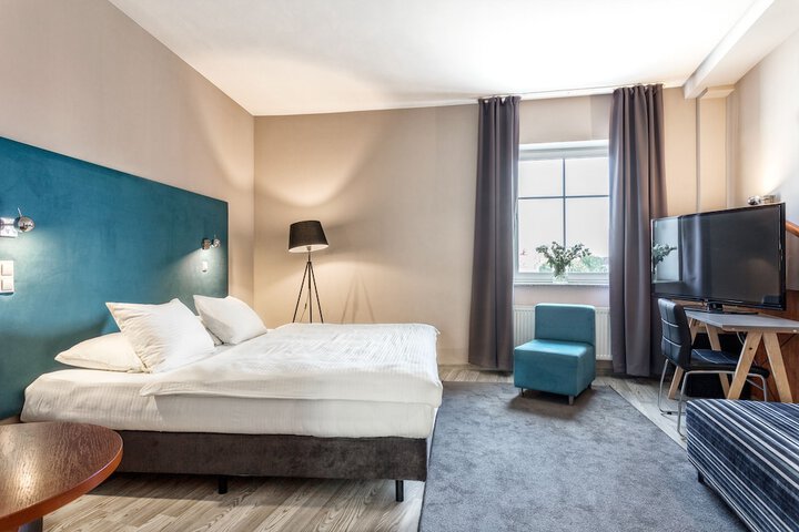 Room 14 of 53