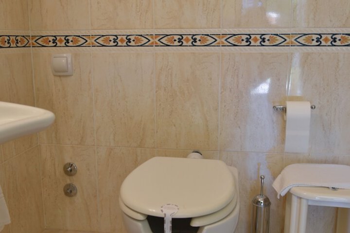 Clean Restrooms
