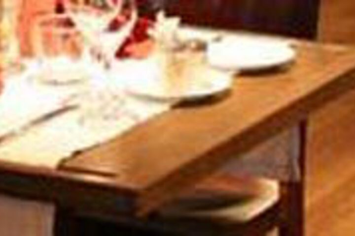 Dining 12 of 14