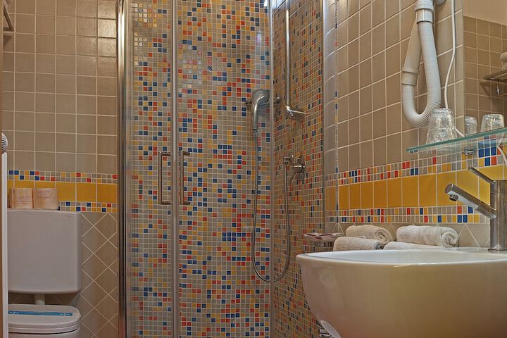 Clean Restrooms