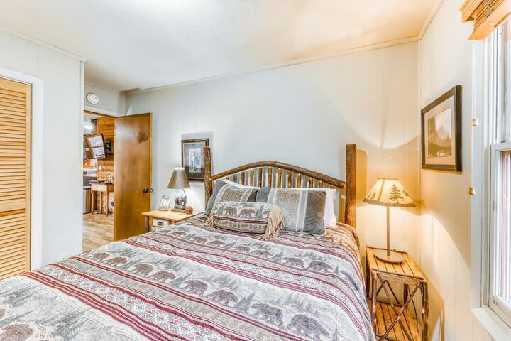 Room 4 of 54