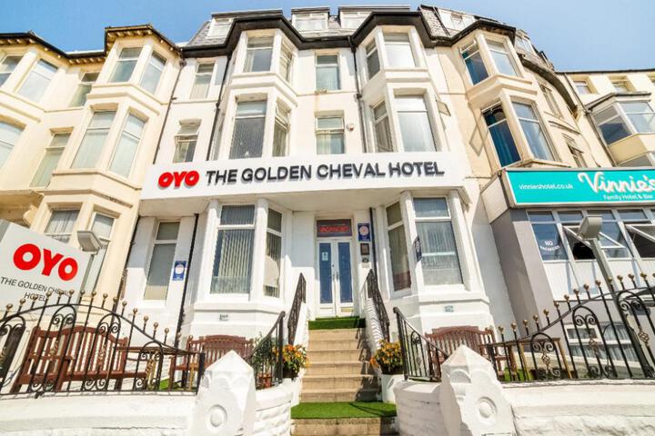 OYO The Golden Cheval Hotel