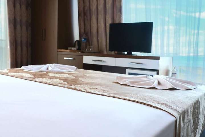 Room 7 of 21