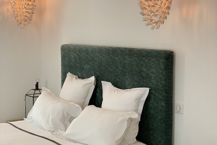 Room 13 of 39