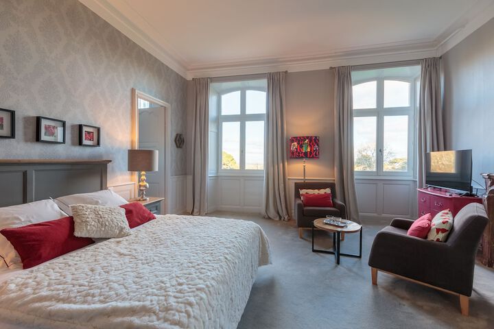 Room 3 of 55