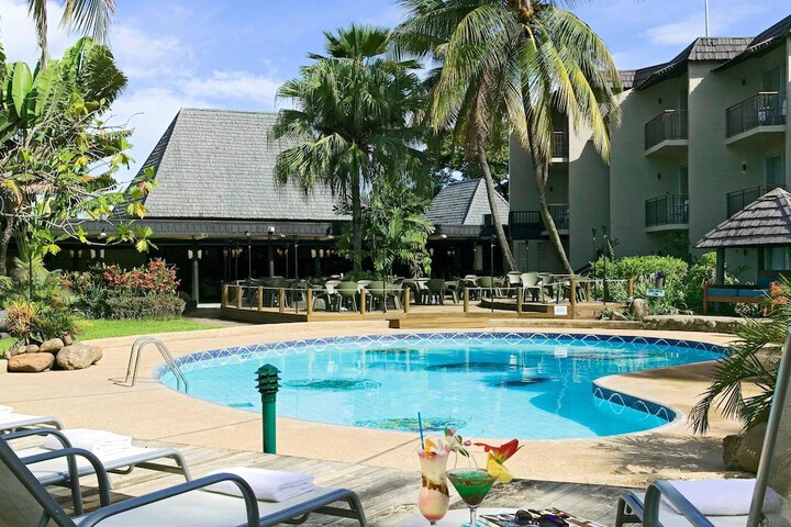 Hotel with Pool
