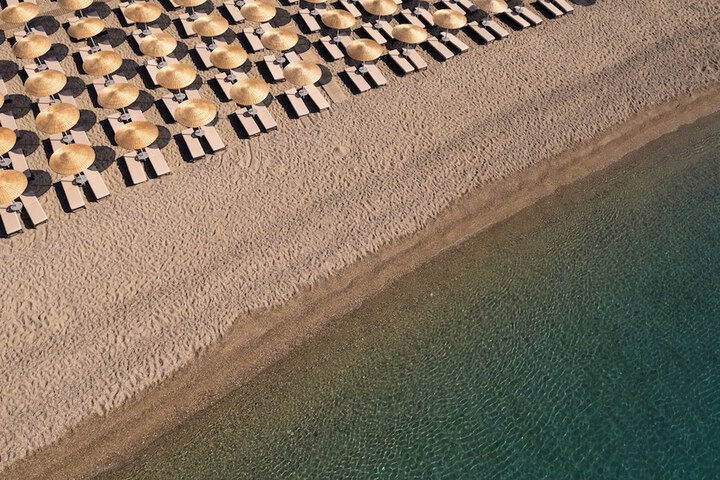 Beach 75 of 81
