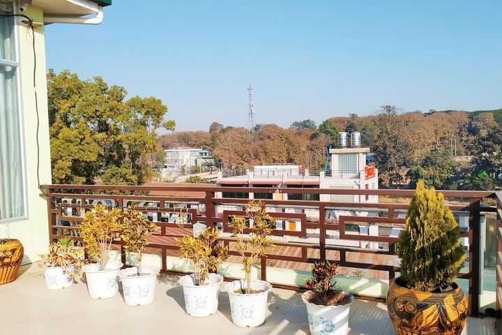 Terrace/Patio 26 of 33