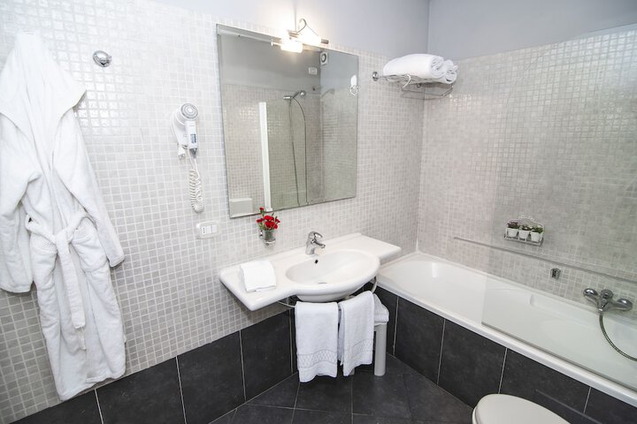 Bathroom Interior Photo