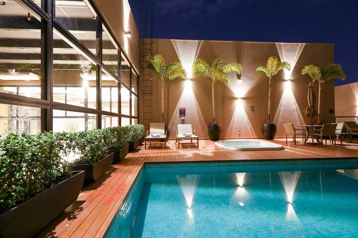 Pool 54 of 71
