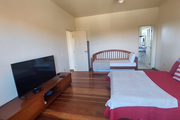 Room 38 of 201