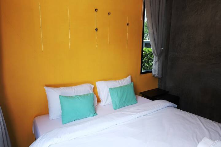 Room 6 of 21
