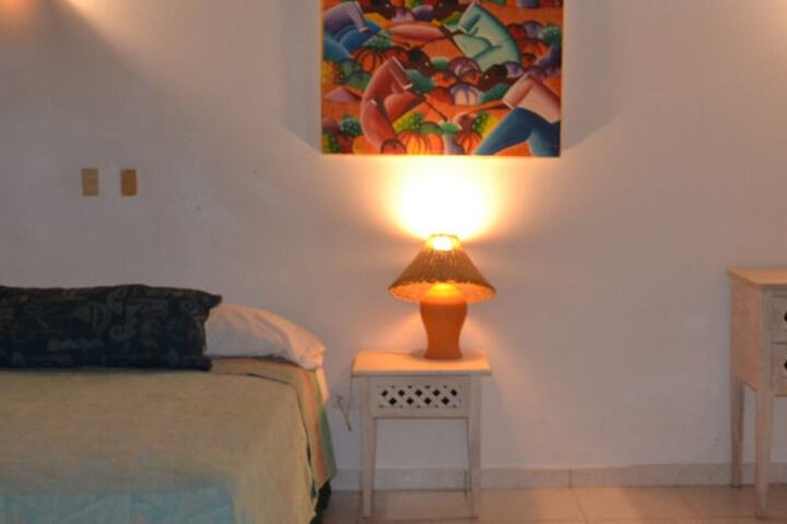 Room 48 of 144