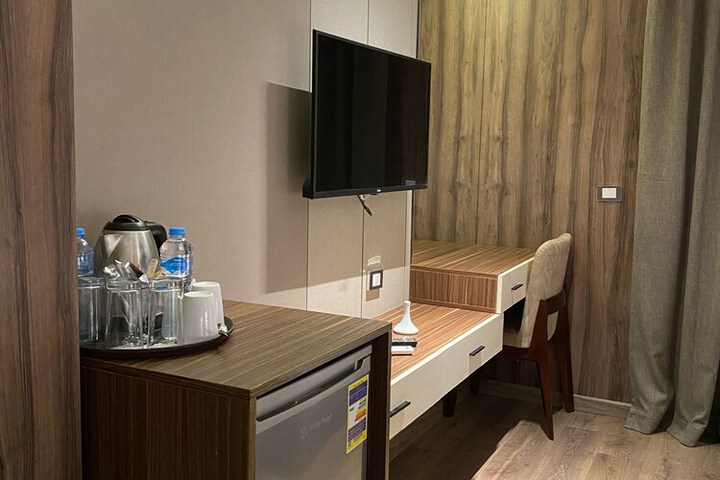 Room 58 of 114
