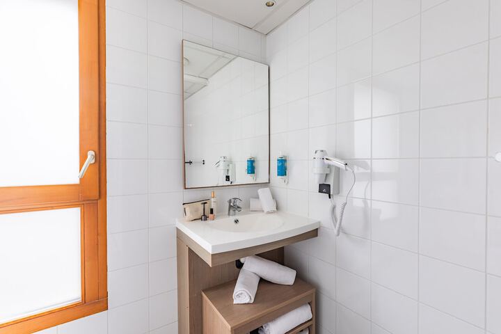 Bath Interior