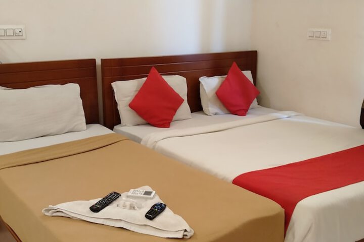 Room 2 of 7