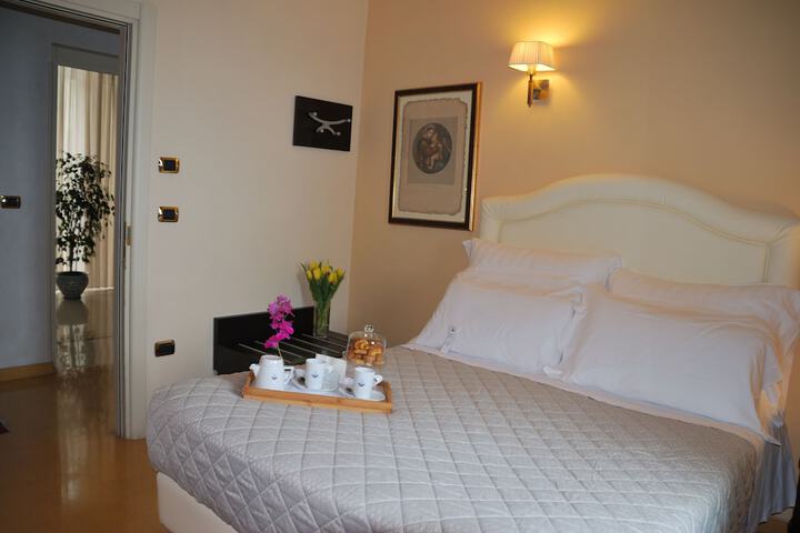 Room 20 of 94