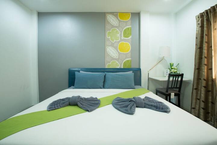 Room 15 of 47