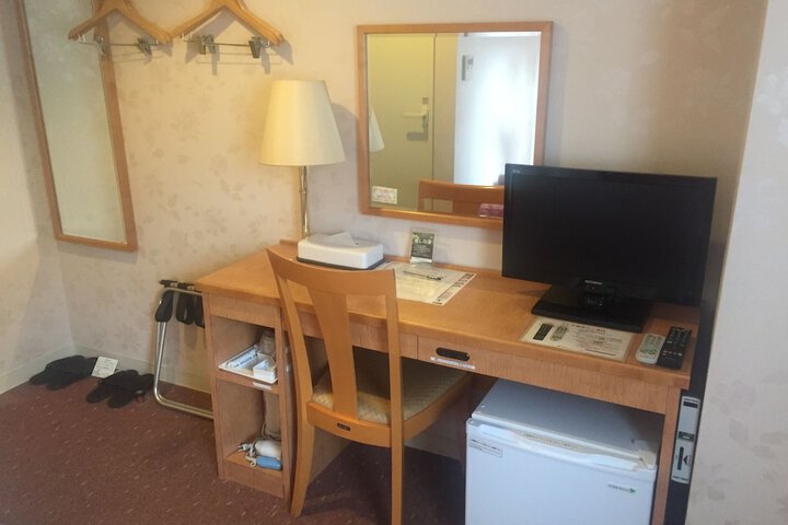 Room 15 of 41