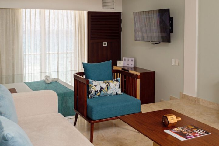 Room 15 of 79