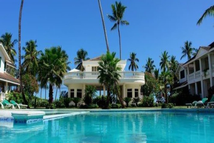 Pool 21 of 39