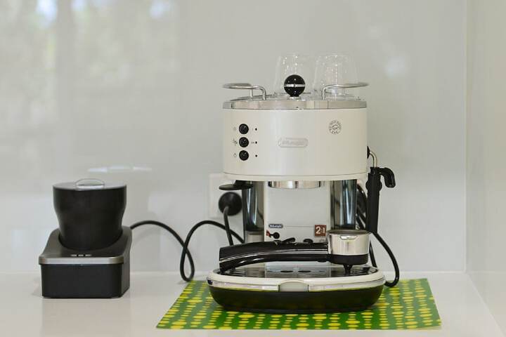 Breakfast/Coffee Service 14 of 18
