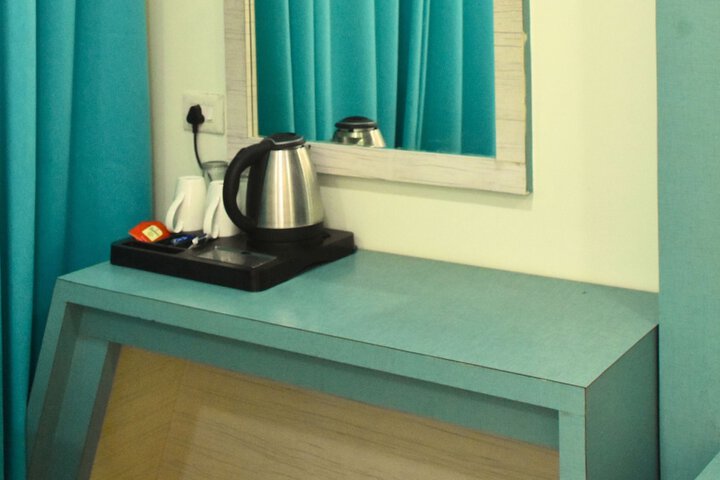 Room 10 of 31
