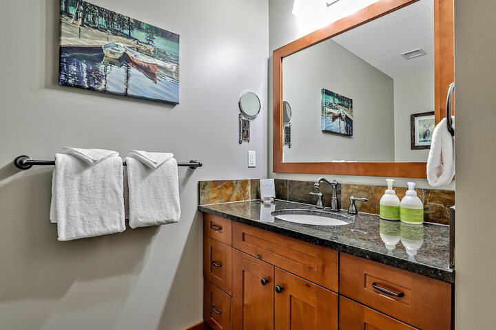 Room 55 of 185
