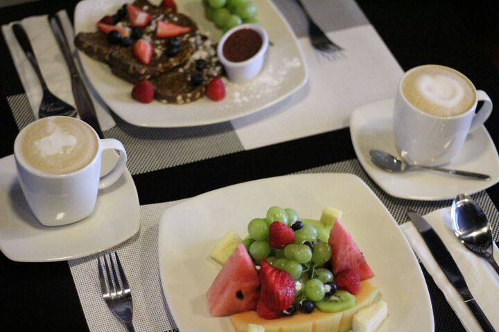 Breakfast/Coffee Service 70 of 78