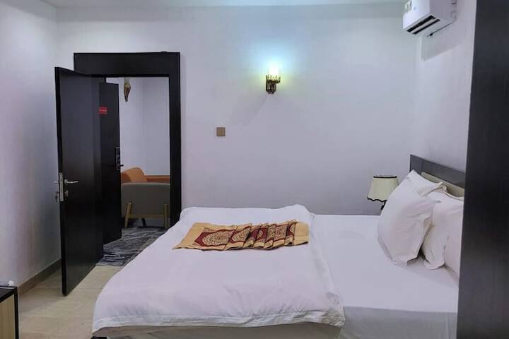 Room 7 of 57